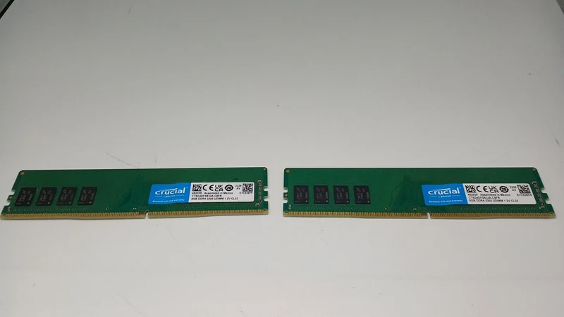 Mémoire CRUCIAL CT8G4FS832A