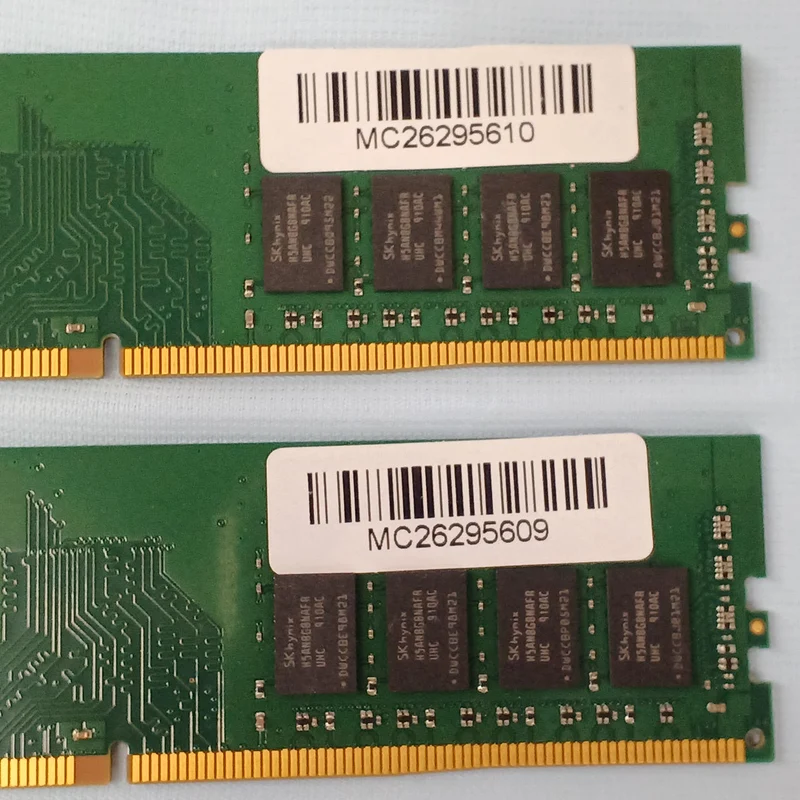 Mémoire PC ADATA DDR4 16 Go (2 x 8 Go) AO2P24HC8T1-BTBS