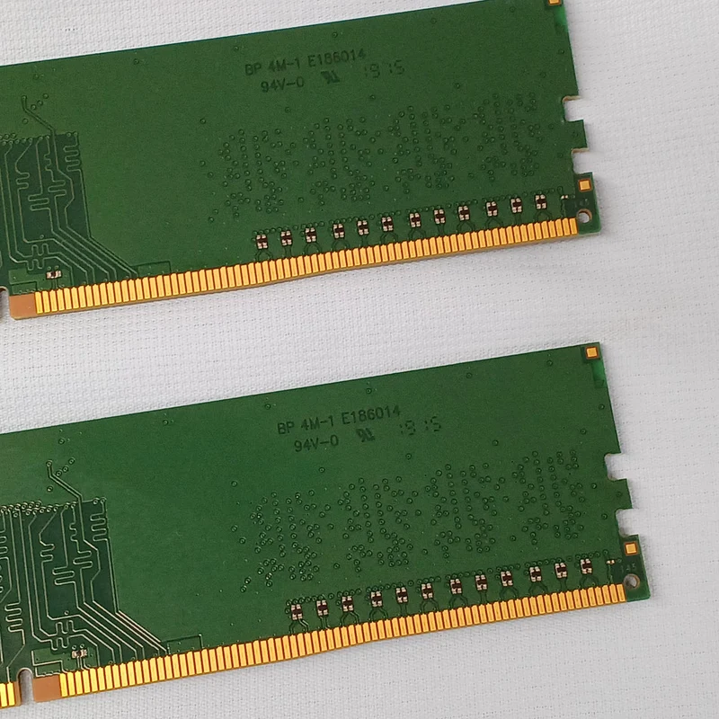 Mémoire PC ADATA DDR4 16 Go (2 x 8 Go) AO2P24HC8T1-BTBS