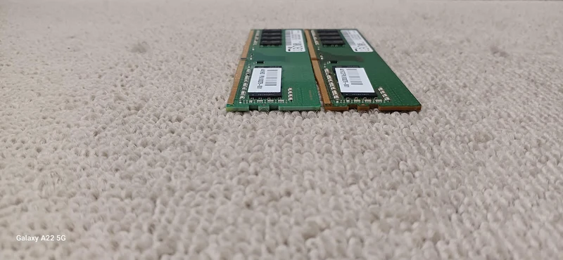 Mémoire SAMSUNG M378A143CB2-CTD