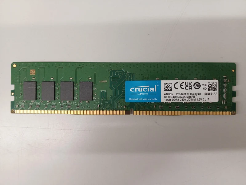 Mémoire PC Crucial CT16G4DFD824A. M16FR