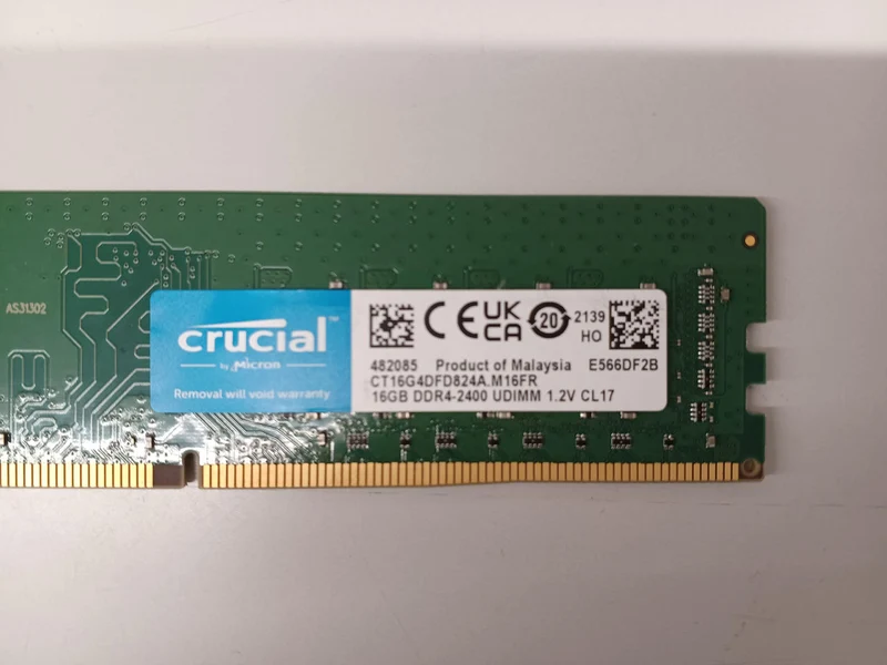 Mémoire PC Crucial CT16G4DFD824A. M16FR