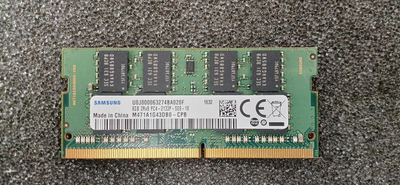 Mémoire Samsung DDR4 M471A1G43DB0-CPB