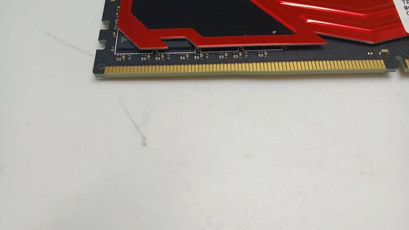 Mémoire TEAM TRPD48G2666HC19BK