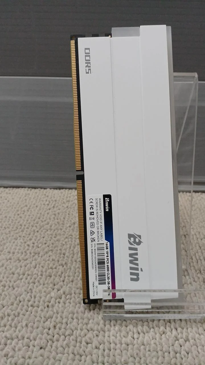 Mémoire BIWIN B5DW100326030ER-CW001