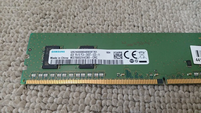 Mémoire SAMSUNG M378A5244CB0