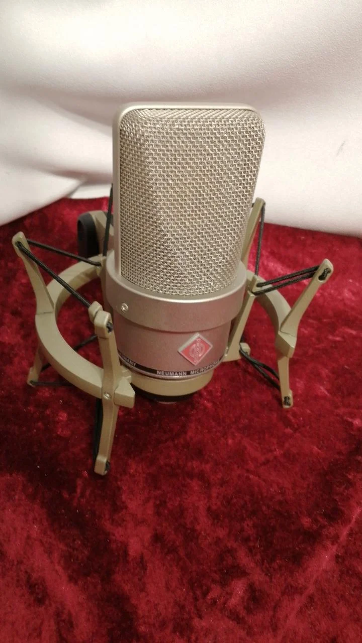 Microphone à condensateur NEUMANN TLM103+EA4