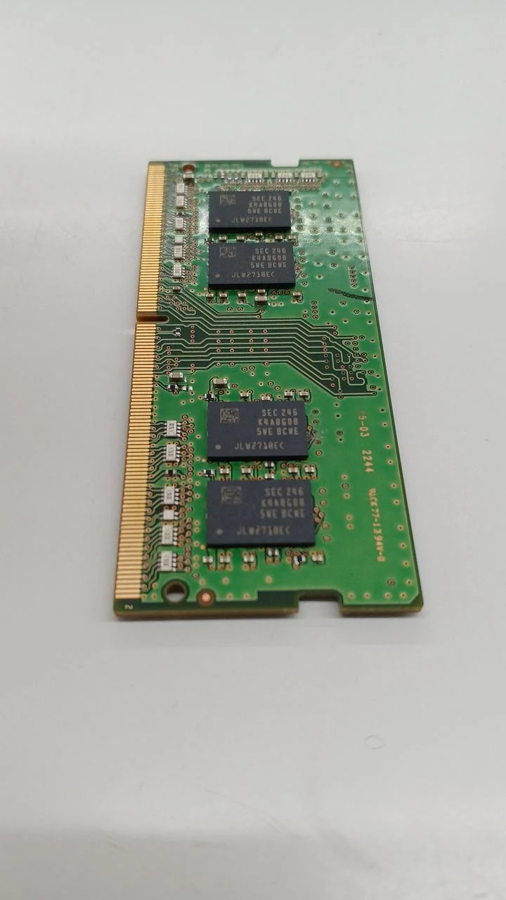 Mémoire SAMSUNG DDR4 (8 Go) : M471A1K43EB1
