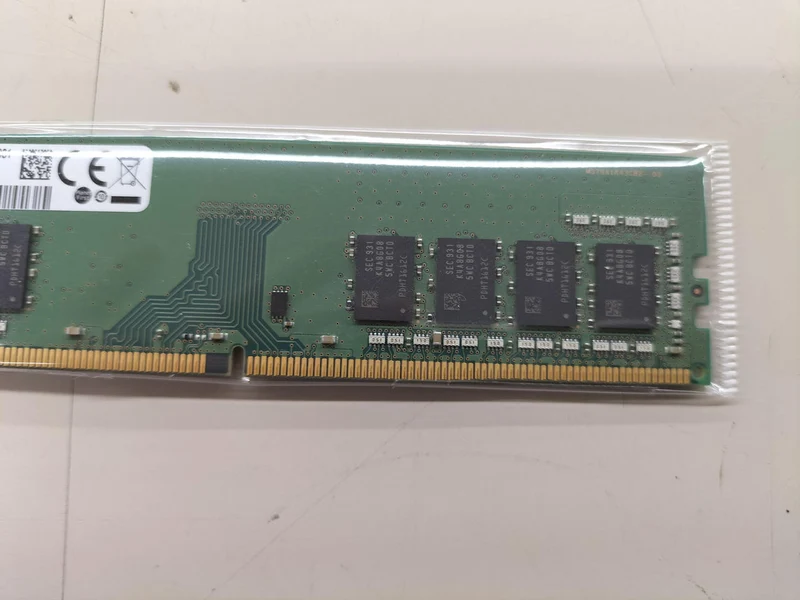 Mémoire PC Samsung PC4-2666V 8 Go