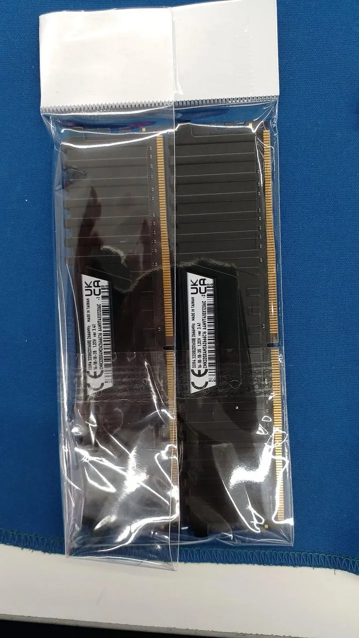 Mémoire CORSAIR DDR4 pour PC de bureau, 32 Go, 2666 MHz