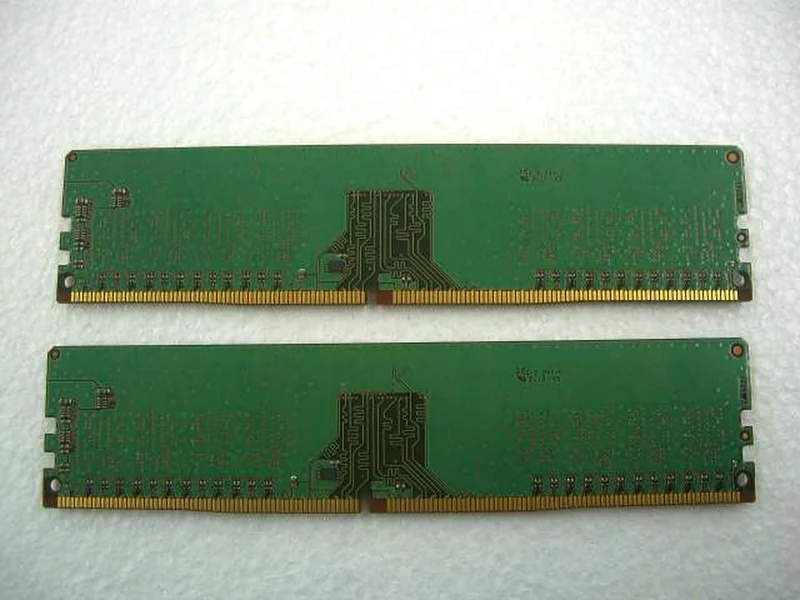 Mémoire CRUCIAL DDR4 8 Go x 2 (16 Go au total) CT8G4DFS832A.8FE1