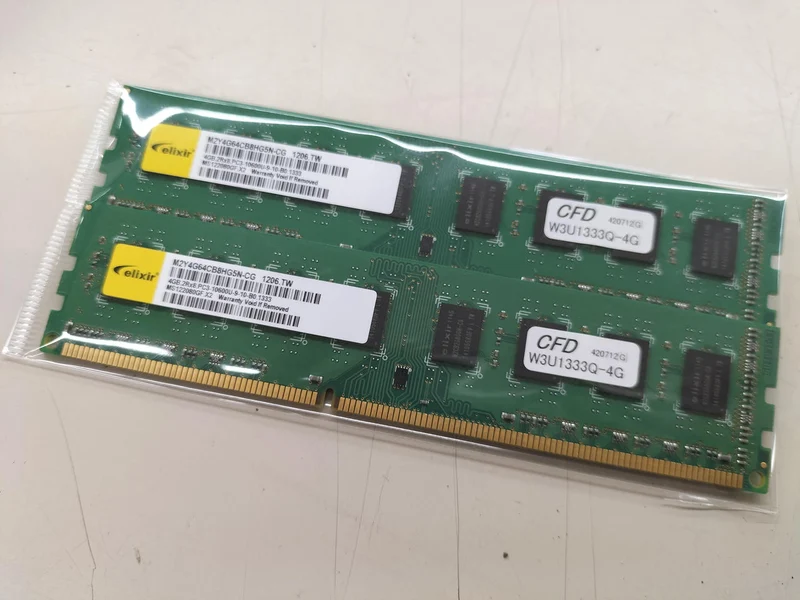 Mémoire PC ELIXIR PC3-10600U 4 Go × 2