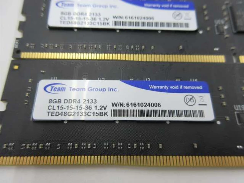 Ensemble de 2 barrettes de RAM TEAM DDR4-2133 8 Go (2 x 2)