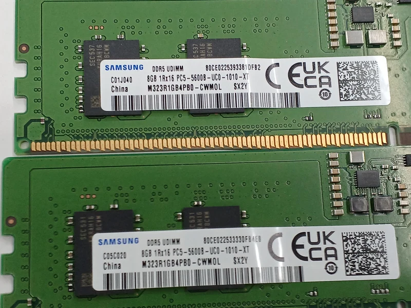 SAMUNG Ordinateur de bureau DDR5 8 Go, paquet de 2 M323R1GB4PB0-CWM0L