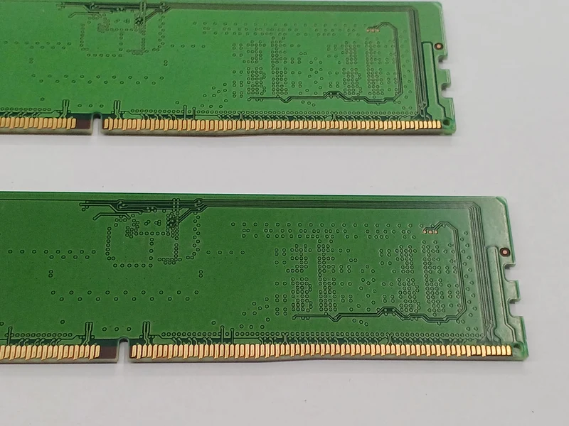 SAMUNG Ordinateur de bureau DDR5 8 Go, paquet de 2 M323R1GB4PB0-CWM0L