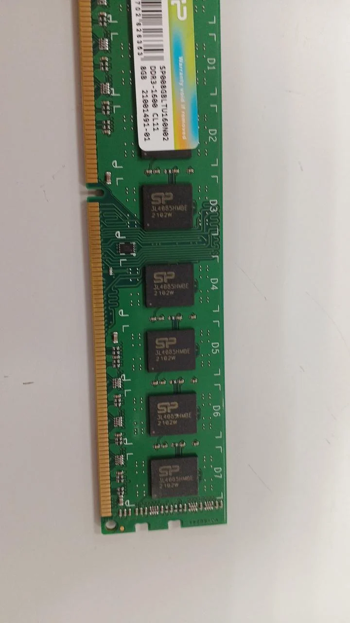 Mémoire PC SILICONE POWER SP008GBLTU160N02