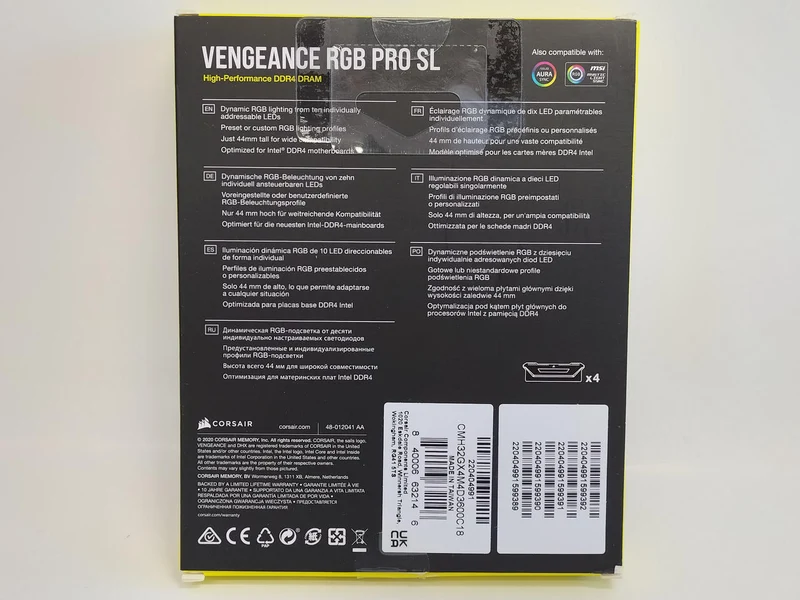 CORSAIR VENGEANCE RGB PRO SL 32 Go CMH32GX4M4D3600C18
