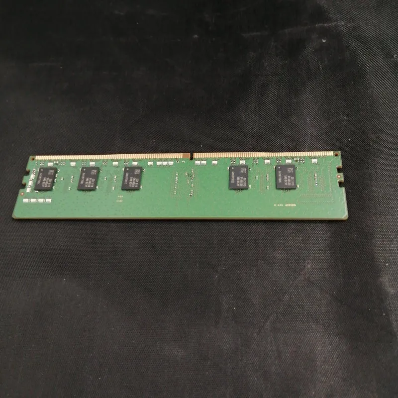 Samsung [RDIMM DDR4 8 Go] M393A1K43DB1