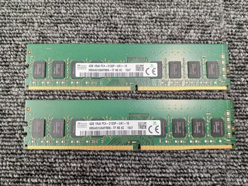 Mémoire SK HYNIX : PC4-2133P 4 Go × 2
