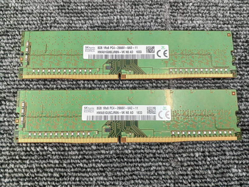 Mémoire SK HYNIX : PC4-2666V 8 Go × 2