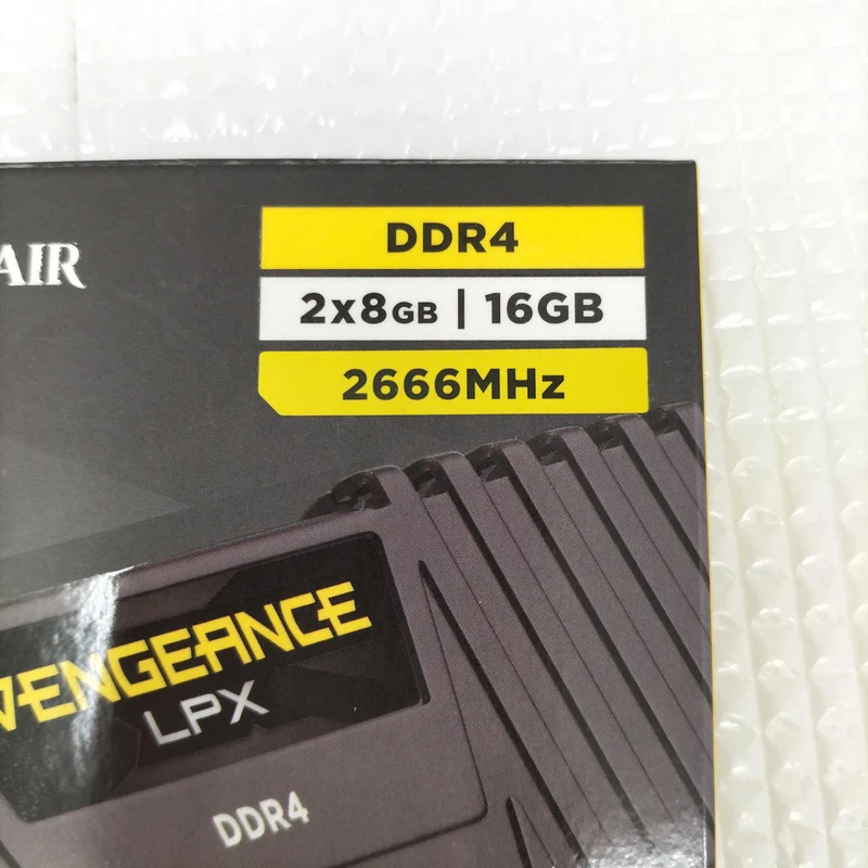 Mémoire CORSAIR CMK16GX4M2A2666C16