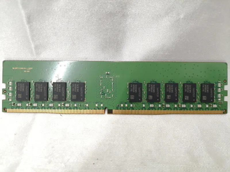 Mémoire SAMSUNG MM393A2K40BB1-CRC0Q