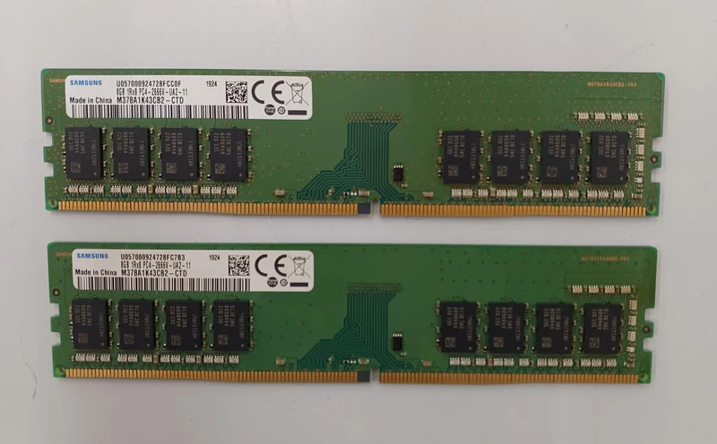 SAMSUNG DDR4 M378A1K43CB2-CTD