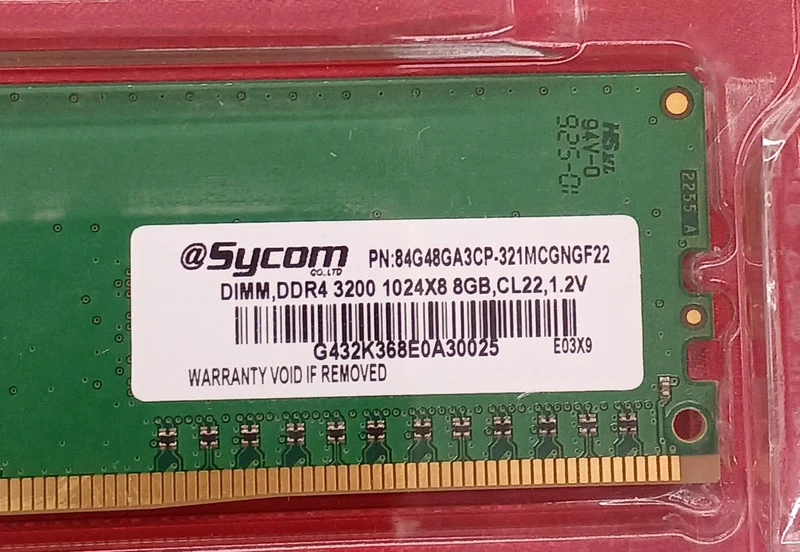 Lot de 2 barrettes de mémoire CRUCIAL DDR4 pour PC CT8GDFS832A