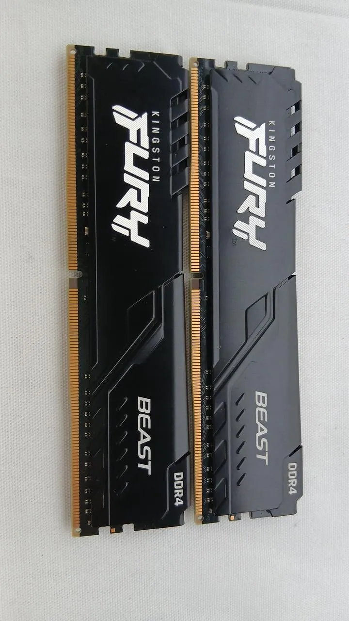 Mémoire KINGSTON KF426C16BBK2/16
