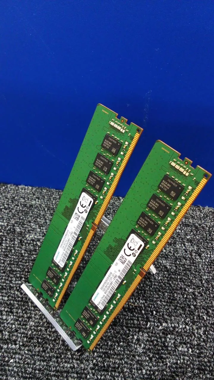Mémoire SAMSUNG : DDR4 16 Go, kit de 2 disques M391A2K43BB1-CPBQ