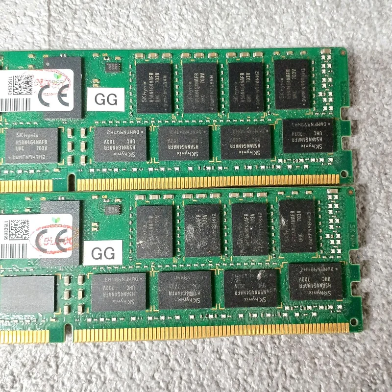 [À DÉCHETER] Mémoire serveur SKYYNIX : HMA42GR7AFR4N-UH T2