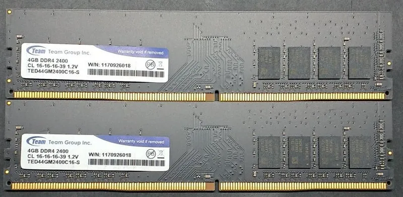 ÉQUIPE DDR4 TED44GM2400C16