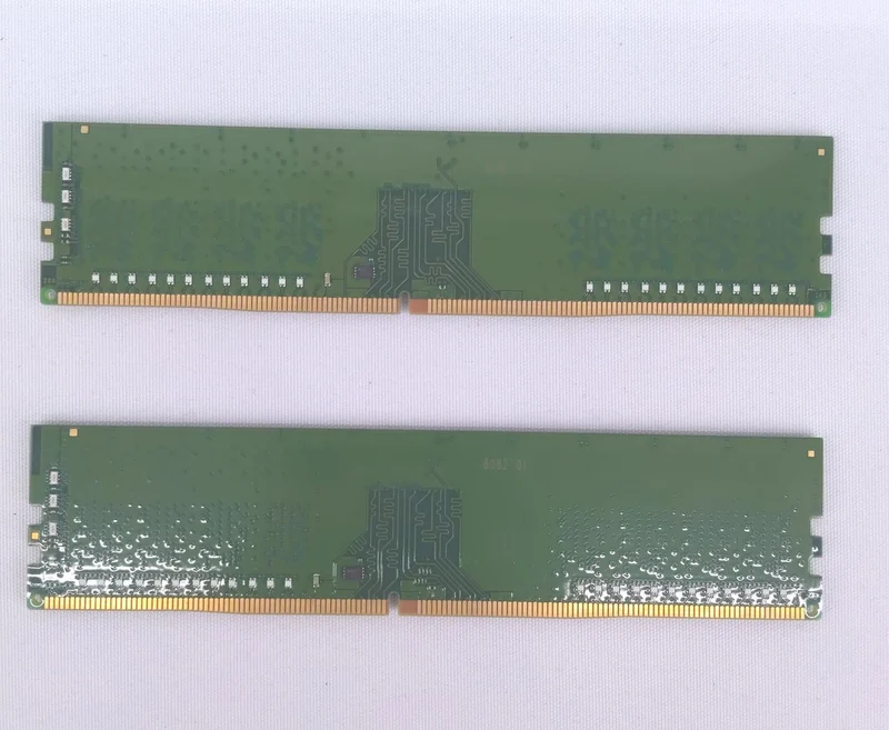 Mémoire KINGSTON DDR4 19200 8 Go (2 puces)