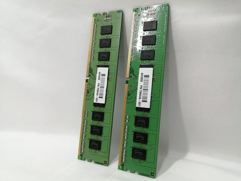 Mémoire SKYNIX HMA41GU6AFR8N-TF