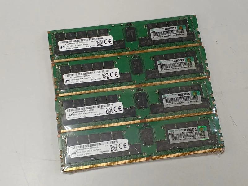 Mémoire serveur MICRON : DDR4 128 Go (4 × 32 Go)
