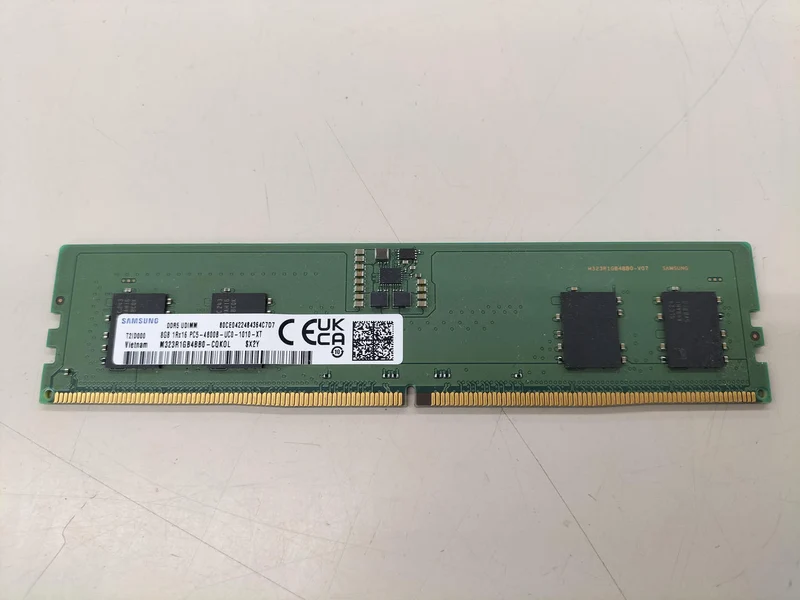 Mémoire SAMSUNG DDR5 8 Go M323R1GB4BB0-CQKOL