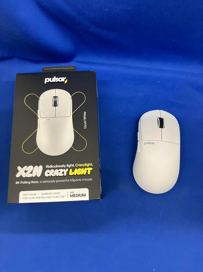 Souris de jeu PULSAR X2N CRAZYLIGHT MEDIUM
