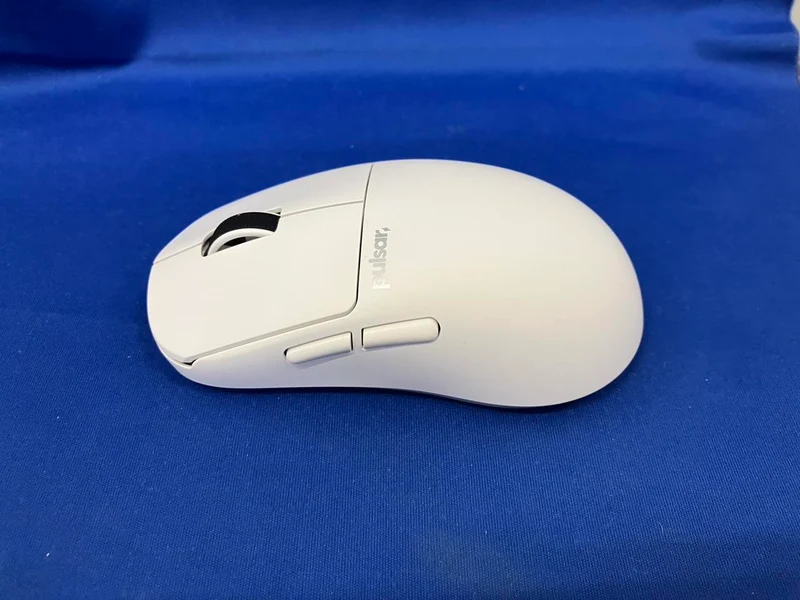 Souris de jeu PULSAR X2N CRAZYLIGHT MEDIUM