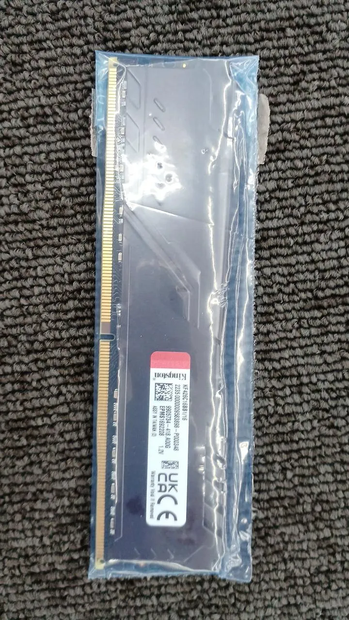 Mémoire de bureau KINGSTON DDR4 KF426C16BB1/16
