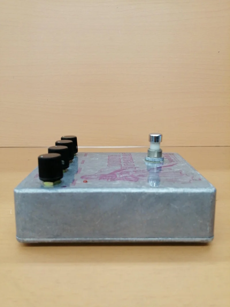 Pédale d'effets SOBBAT DB-1