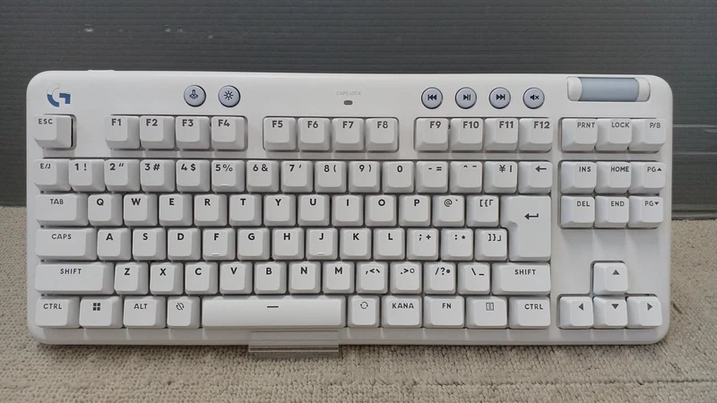 Clavier de jeu LOGICOOL YU0077