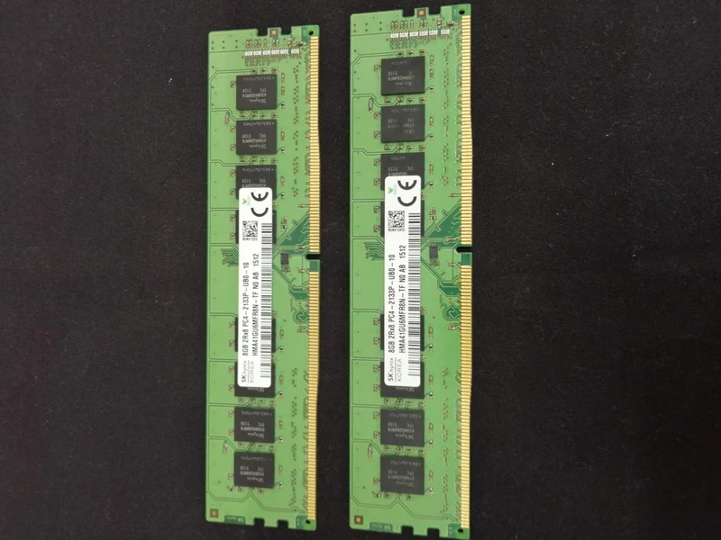 Mémoire SK HYNIX DDR4 8 Go × 2 PC4-2133P