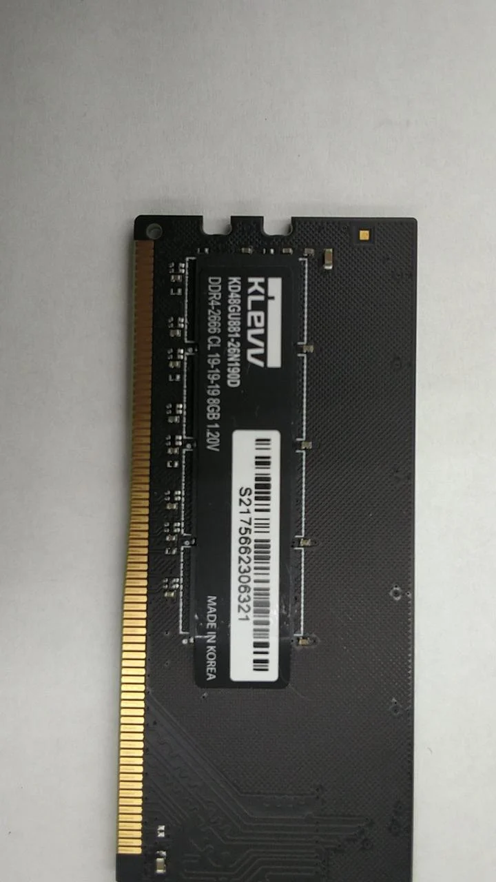 [À DÉCHETER] Carte mémoire KLEVV KD48GU881-26N190D