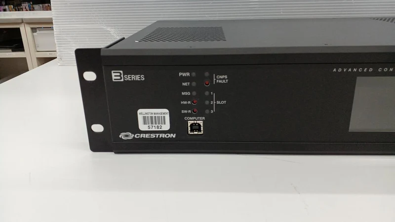 Contrôleur CRESTRON PRO3