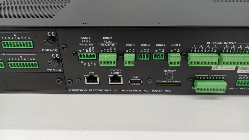 Contrôleur CRESTRON PRO3
