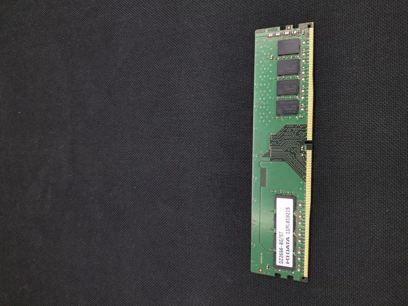 SKHYNIX [8 Go x 2] Mémoire DDR HMA81GU6CJR8N