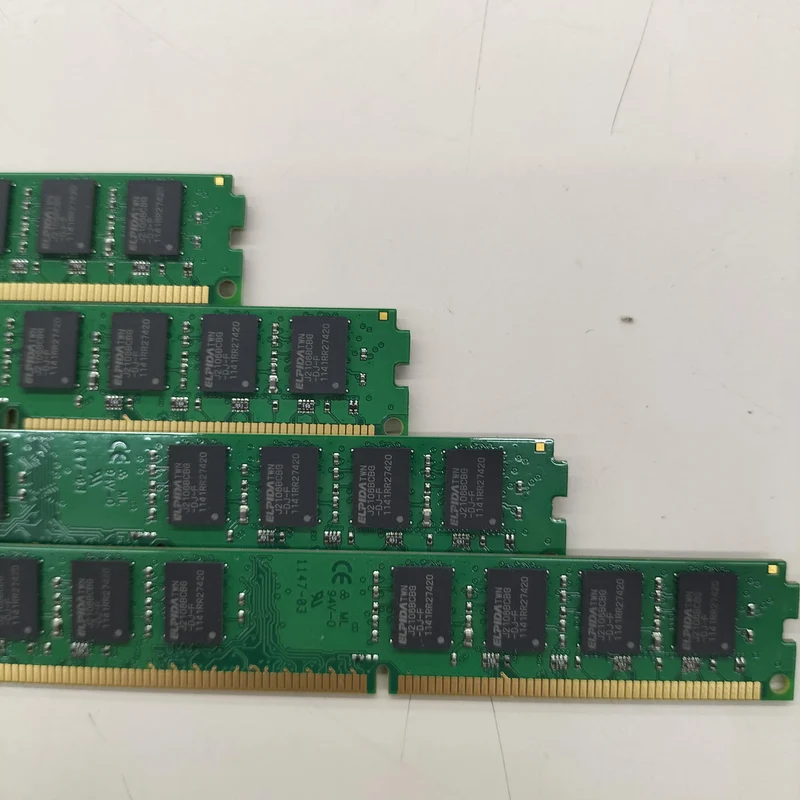 [À DÉCHETER] Kit de barrettes de RAM KINGSTON DDR3 16 Go KVR1333D3N9K4