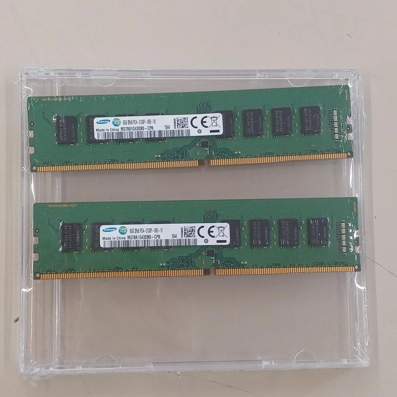 SAMSUNG DDR4 M378A1K43DB0-CPB 16 Go (8 Go × 2)