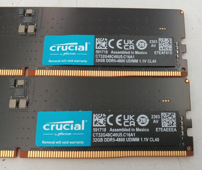 Mémoire PC CRUCIAL CT2K32G48C40U5