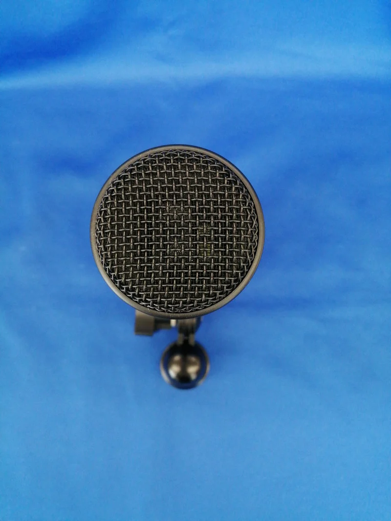 Microphone à condensateur AUDIO TECHNICA AT2020
